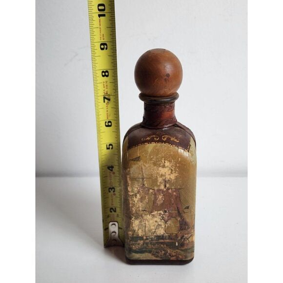 Fausto Corduri Tall Ships Leather Bottle - Picture 2 of 9